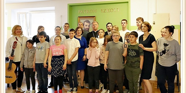 2022.05.15 Wizyta arcybiskupa0 MY-039.jpg
