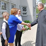 2022.05.15 Wizyta arcybiskupaPowitanie 2-003.jpg